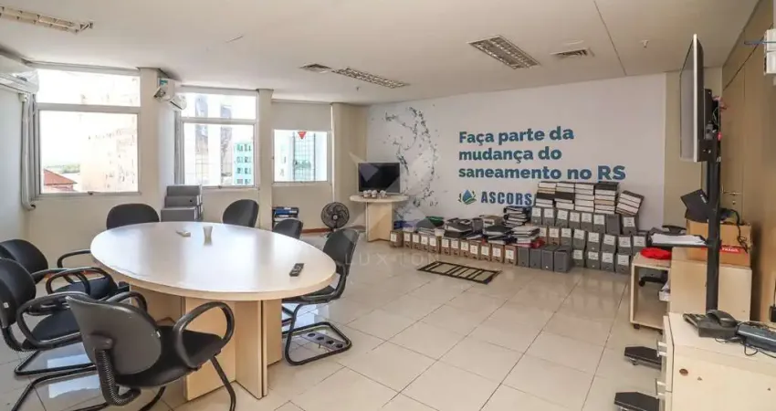 Sala comercial para alugar na Rua Voluntários da Pátria, 51, Centro Histórico, Porto Alegre