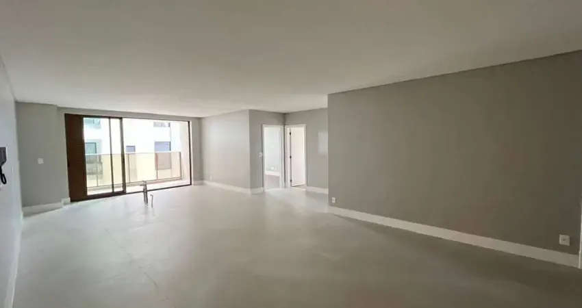 Apartamento com 3 quartos à venda na Rua Delfim Mário Pádua Peixoto, Praia Brava, Itajaí
