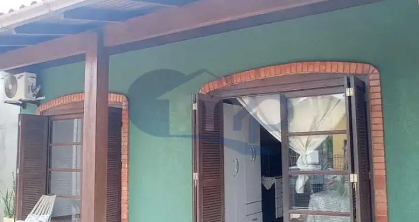Casa com 3 quartos à venda na Rua Luíz Gonzaga Capaverde, 218, Igra Norte, Torres