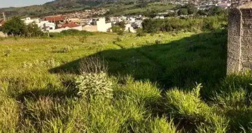 Terreno à venda no Centro, Jacarezinho