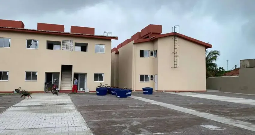 Casa de condomínio para vender com 02 quartos no bairro pau amarelo em paulista