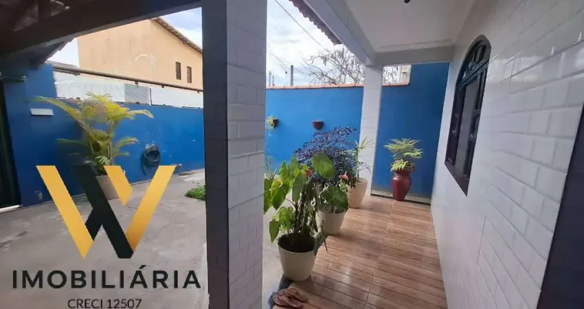 Casa à venda em unamar - início da rua dos macacos, cabo frio - rj