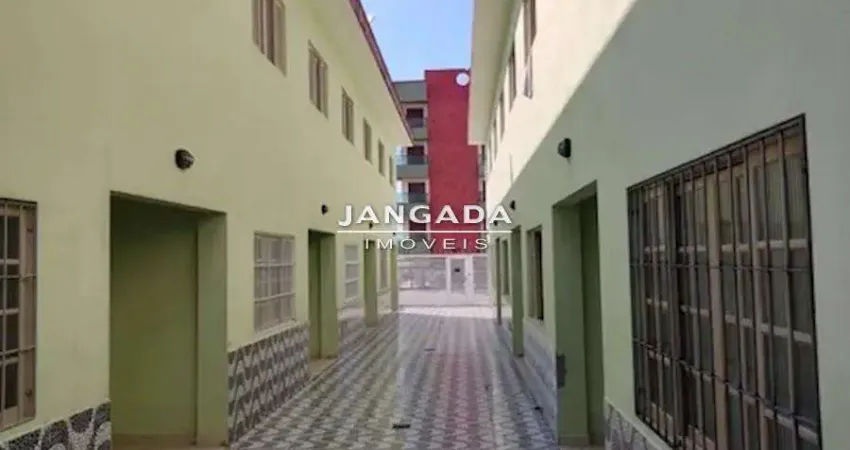 Sobrado a venda - 02 dormitorios - condominio fechado - praia - estuda permuta