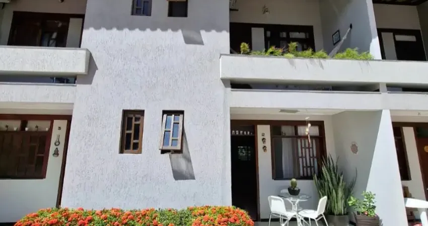 Casa em condomínio fechado com 2 quartos à venda na Rua Praia de Tubarão, Vilas do Atlantico, Lauro de Freitas