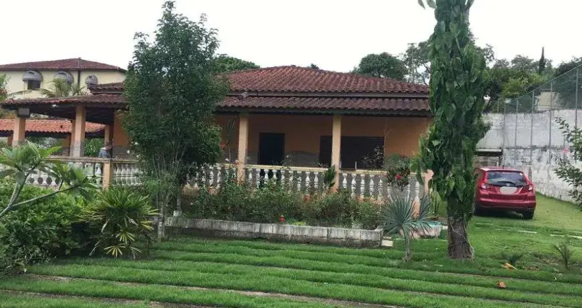 Fazenda/sítio/chácara para venda possui 2000 metros quadrados com 2 quartos em verava - ibiúna - sp