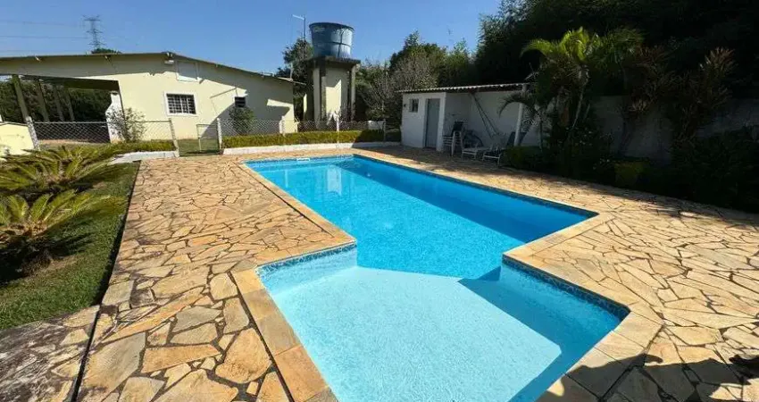 Ibiúna, à cidade sensação do momento lhe apresenta essa linda e exclusiva chácara só para vc 3.000m2