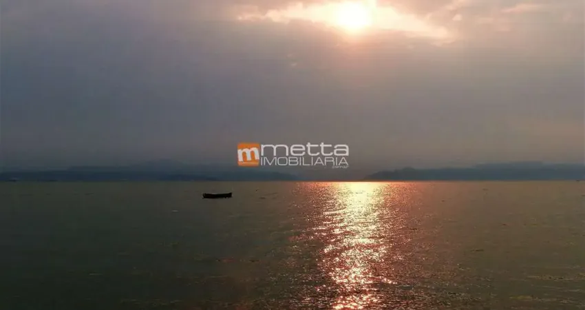 Apartamento com 3 quartos à venda na Rodovia Haroldo Soares Glavan, 4320, Cacupé, Florianópolis