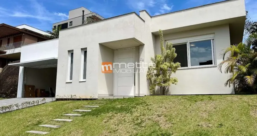 Casa em condomínio fechado com 2 quartos à venda na Rodovia Haroldo Soares Glavan, 4090, Cacupé, Florianópolis