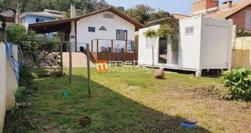 Casa em condomínio fechado com 3 quartos à venda na Rua Durval Pires da Cunha, 337, Sambaqui, Florianópolis