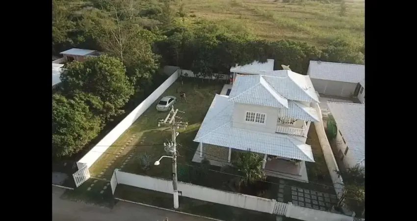 Casa no condomínio lagoa azul à venda em praia seca (centro) – 230m², 3 quartos, piscina e área gourmet!