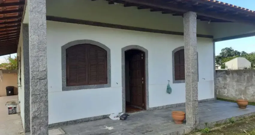 Casa com 3 quartos à venda na Rua Carnaúba, Praia Seca, Araruama
