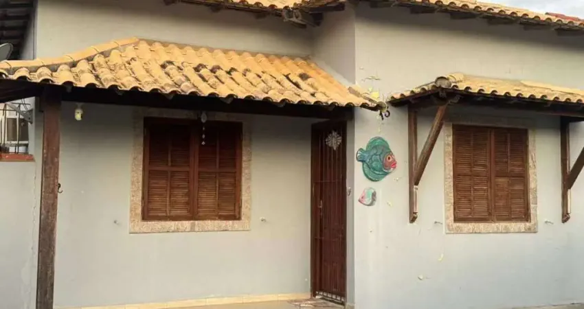 Casa com 3 quartos à venda na Rua Santa Catarina, Praia Seca, Araruama