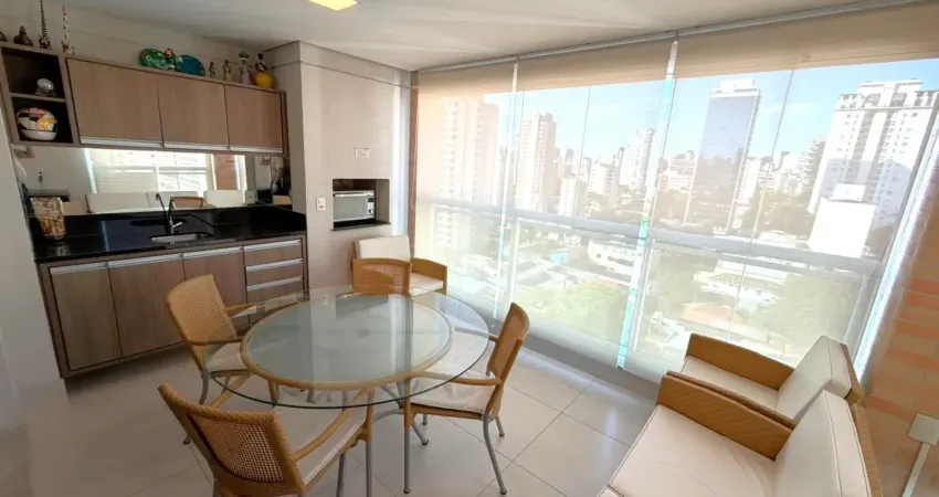 Apartamento de 112m2, 3 dorms, sendo 1 suite, 2 vagas fixas + deposito na garagem, vila olímpía