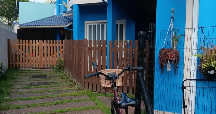 Casa 50 metros do mar na praia dos açores 3 dormitórios super aconchegante