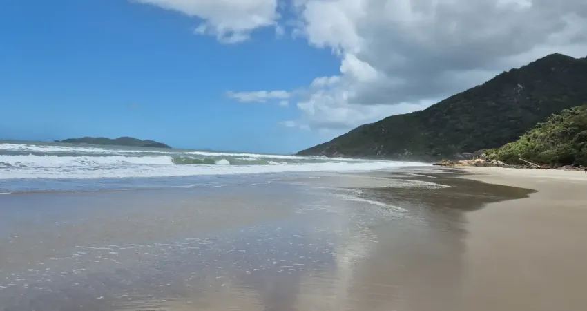 Casa com 3 quartos à venda na Rua Inério Joaquim da Silva, 1000, Pântano do Sul, Florianópolis