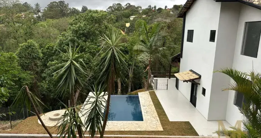 Casa em condomínio fechado com 4 quartos à venda no Jardim Marilu, Carapicuíba