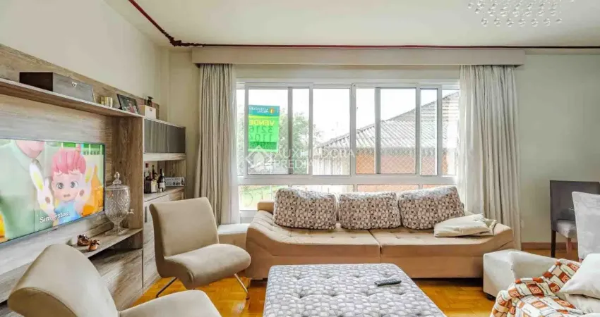 Apartamento de 3 quartos com 108 m² privativos, 1 vaga de garagem no bairro santana, porto alegre!