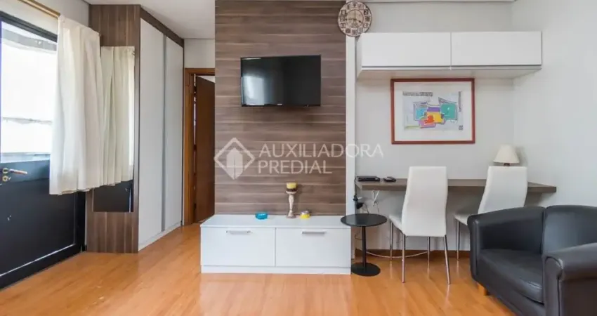 Excelente loft com 35 m², possui 1 vaga de garagem no bairro moinhos de vento em porto alegre!
