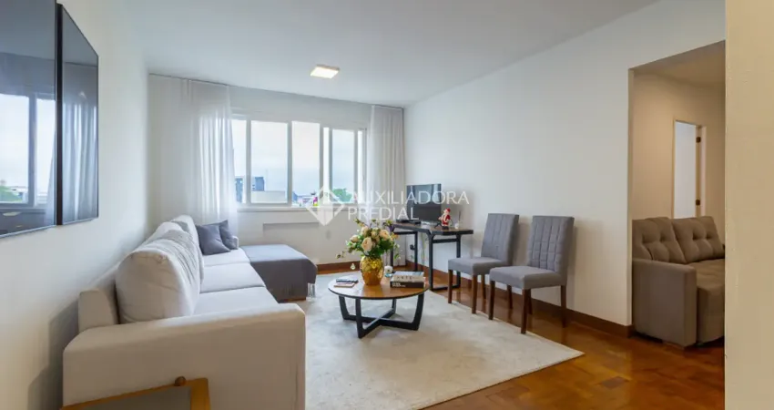 Apartamento 3 dormitórios 1 suíte completamente reformado no bairro moinhos de vento!