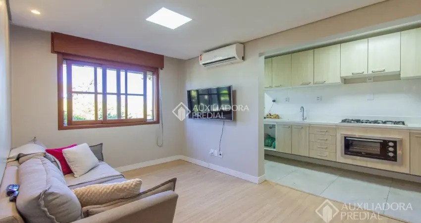 Apartamento 3 quartos, com 1 vaga de garagem no Bairro Petrópolis!