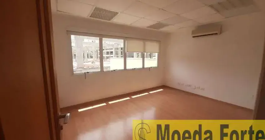 Apartamento com 6 quartos para alugar na Rua Lacônia, Jardim Brasil (Zona Sul), São Paulo