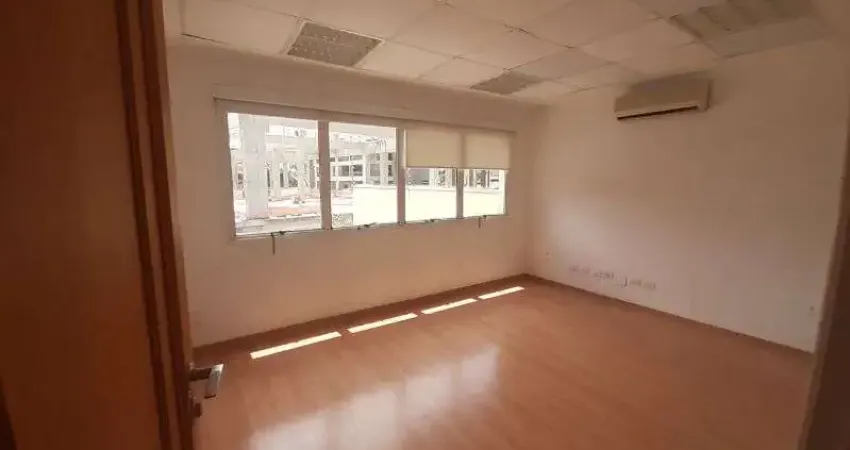 Apartamento com 6 quartos para alugar na Rua Lacônia, Jardim Brasil (Zona Sul), São Paulo