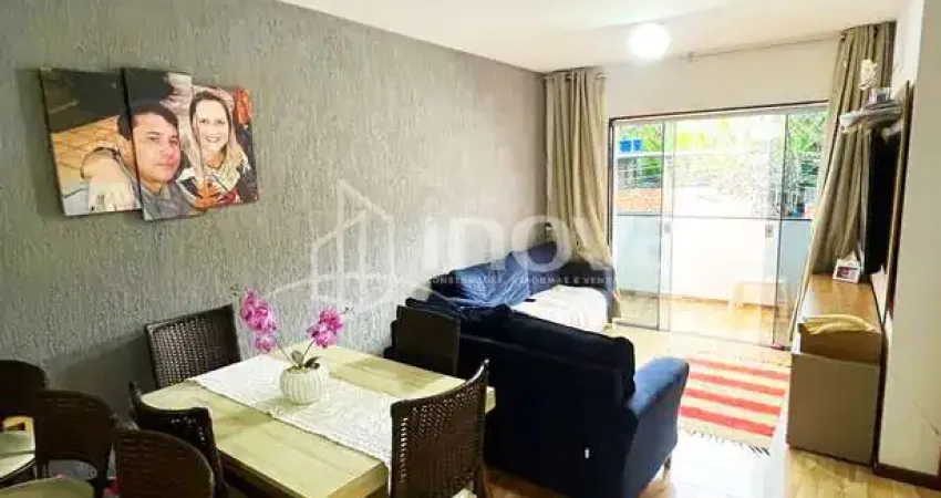 Casa de 2 e 3 andar com 3 quartos sendo 1 suíte no beco do assad na japuiba em angra dos reis/rj