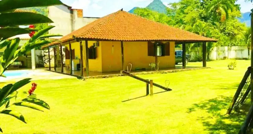 Chácara / sítio com 4 quartos à venda no Santa Rita do Bracuí (Cunhambebe), Angra dos Reis 