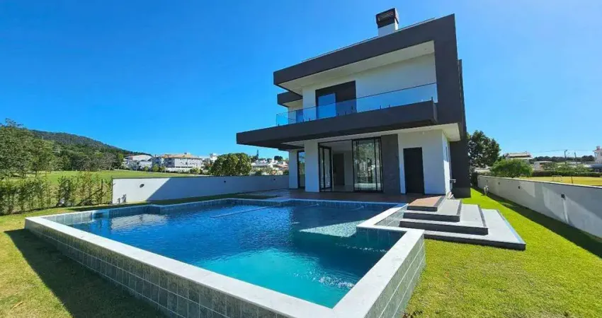 Casa de alto padrão com 4 suítes em condomínio fechado golf ville