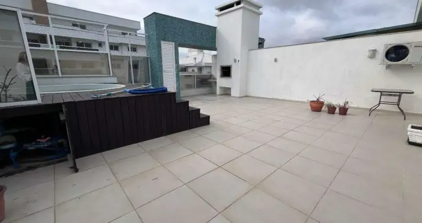 Ampla cobertura com 04 dormitórios em zona nobre na praia dos ingleses