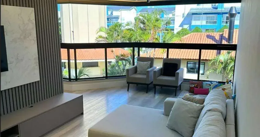 Oportunidade única! belíssimo apartamento localizado em condomínio de frente para o mar na praia dos ingleses