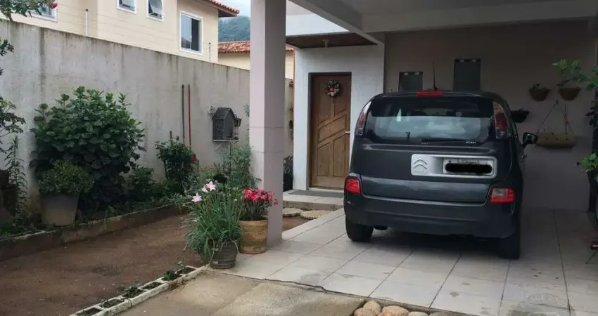 Casa disponível para à venda próximo a são joão do rio vermelho, florianópolis, sc