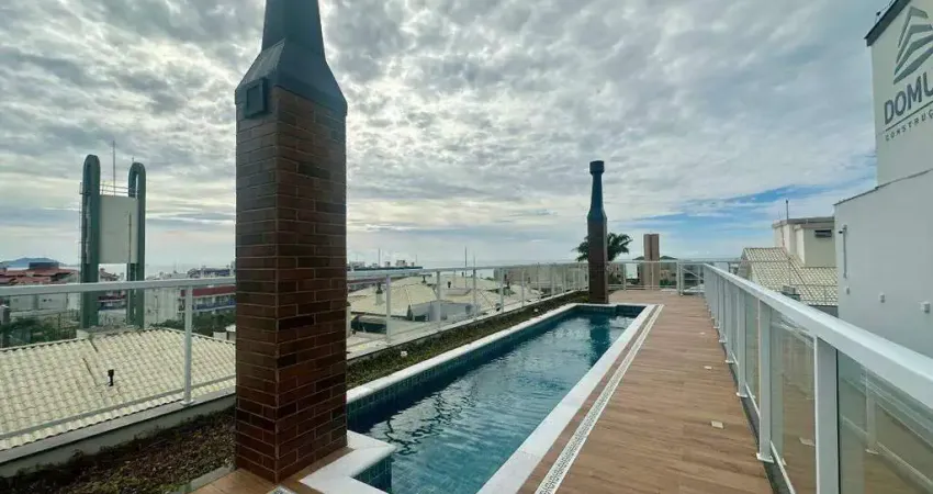 Apartamento na área nobre dos ingleses, há 300 metros do mar.