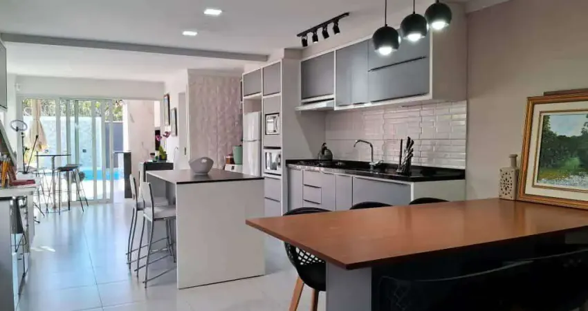 Casa com 3 quartos à venda no São João do Rio Vermelho, Florianópolis 