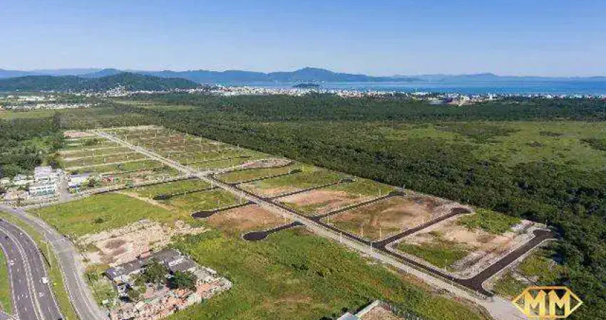 Terreno em condomínio fechado à venda no Vargem do Bom Jesus, Florianópolis