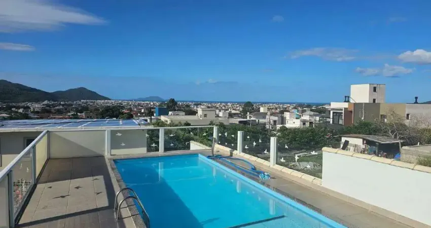Bela casa em rua tranquila sem saída na Praia dos Ingleses - Florianópolis/SC.