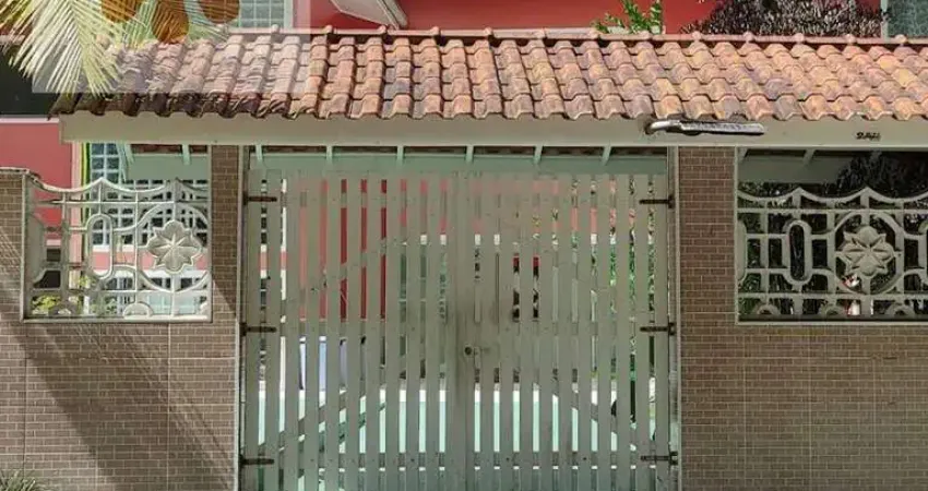 Casa comercial à venda na Praia da Lagoinha, Ubatuba