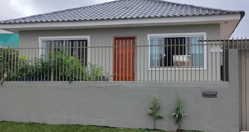 Casa com 3 quartos, 208 m², à venda por R$ 680.000 Roseira - São José dos Pinhais/PR