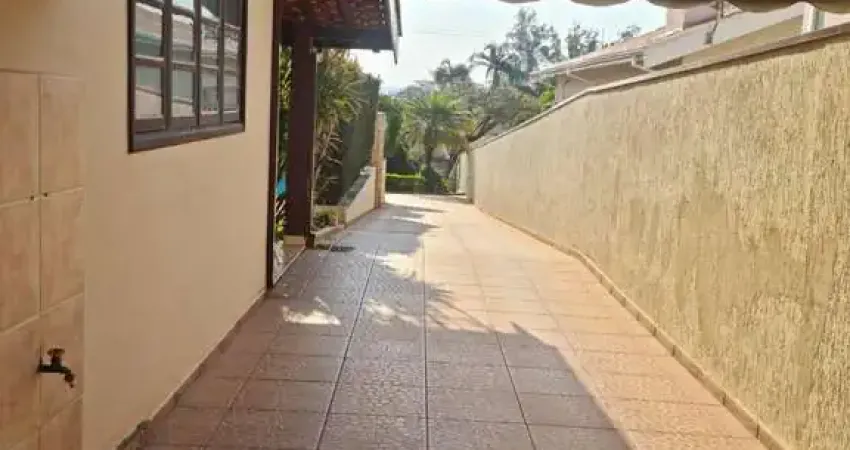 Casa para venda em condomínio colina das estrelas em tatuí por r$ 2.150.000,00.