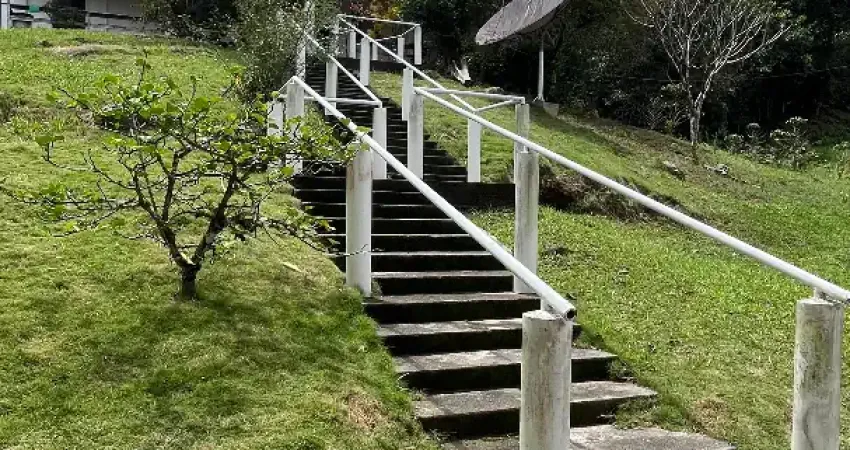 Chácara completa com 198.000m² à venda, 6 quartos e 8 açudes – natureza e conforto em um só lugar!