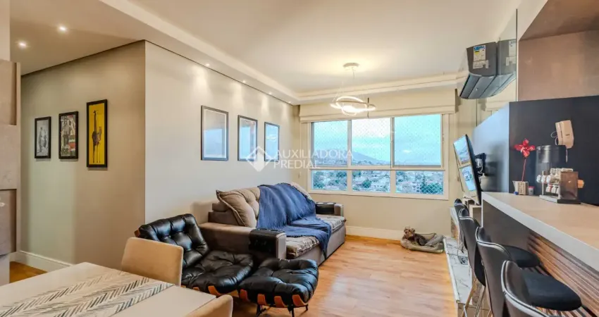 Apartamento a venda 3 quartos  transformado em 2 dormitórios,  1 vaga no new life