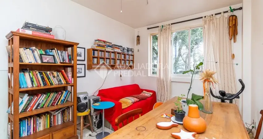 Apartamento de 2 quartos, 1 box para carro, no bairro boa vista - poa/rs