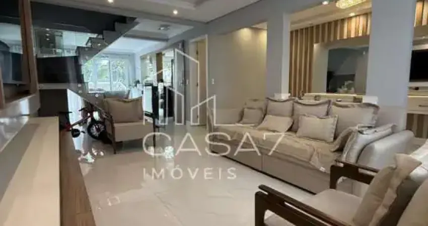 Triplex com 225 ㎡ a venda , totalmente mobiliado , pertinho do parque tingui