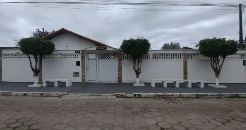 Casa com 3 dormitórios à venda, 180 m² por r$ 1.000.000 - balneário gaivota - itanhaém/sp