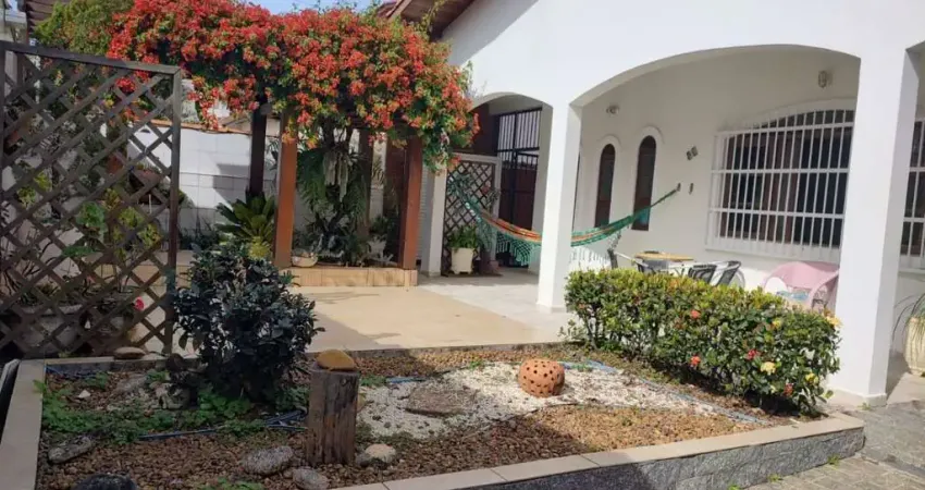 Casa com 3 dormitórios à venda, 156 m² por r$ 580.000,00 - jardim beira mar - peruíbe/sp