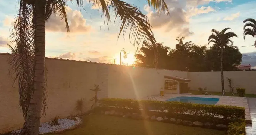 Aceita permuta por imovel em peruibecasa com 2 lotes com piscina à venda, 200 m² por r$ 520.000- balneário gaivota - itanhaém/sp