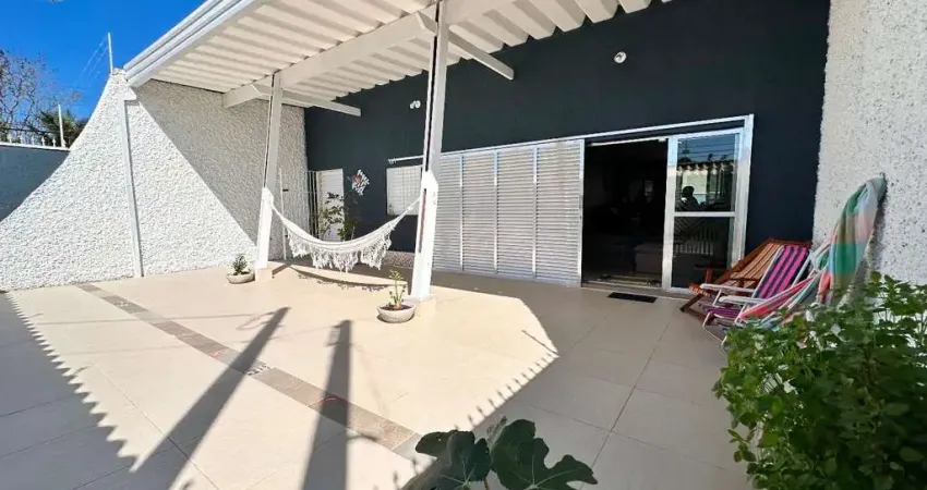 Casa com 2 dormitórios à venda, 174 m² por r$ 480.000,00 - balneário três marias - peruíbe/sp