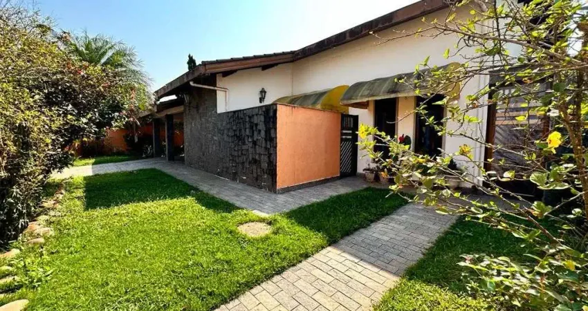 Casa com 3 dormitórios à venda, 190 m² por r$ 700.000,00 - parque balneário oásis - peruíbe/sp