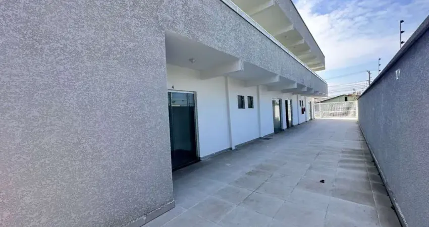 Kitnet com garagem  com 1 dormitório à venda, 36 m² por r$ 175.000 - estancia balneária maria h novaes - peruíbe/sp