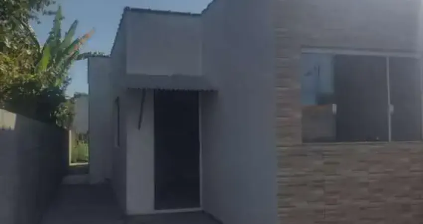 Casa com 2 dormitórios à venda por r$ 330.000 - estância balneária maria helena novaes - peruíbe/sp